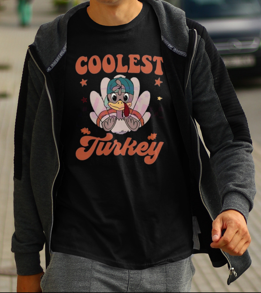 Coolest Turkey At The Table Vintage Cartoon Style With Cap And Stars Decor T-Shirt