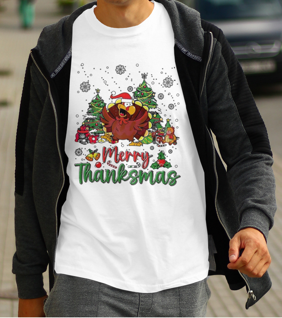 Merry Thanksmas Funny Turkey Santa Hat Christmas Trees T-Shirt