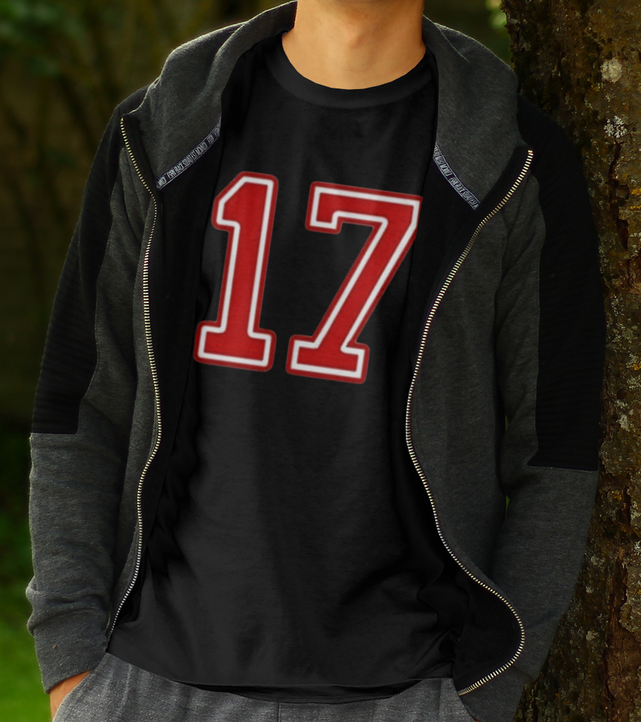 Tate Mcrae Exes Number 17 Red Bold Print T-Shirt