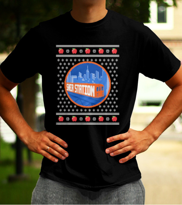 Shea Station New York Skyline Subway Snowflakes Apples T-Shirt