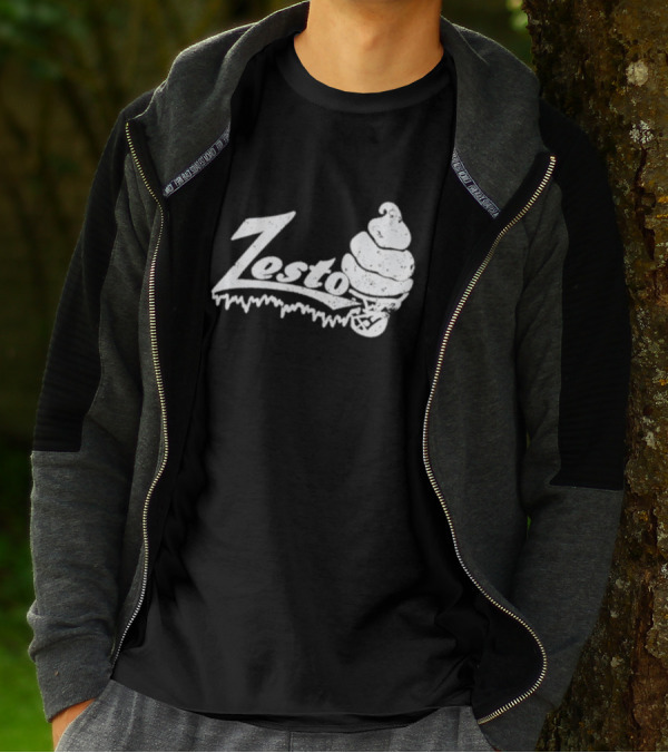 Zesto Ice Cream Drive In Restaurant Vintage T-Shirt