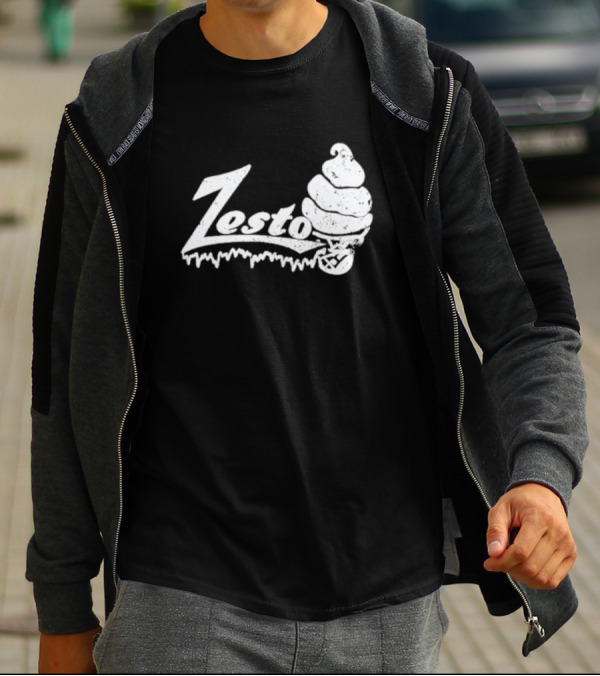 Zesto Ice Cream Drive In Restaurant Vintage T-Shirt