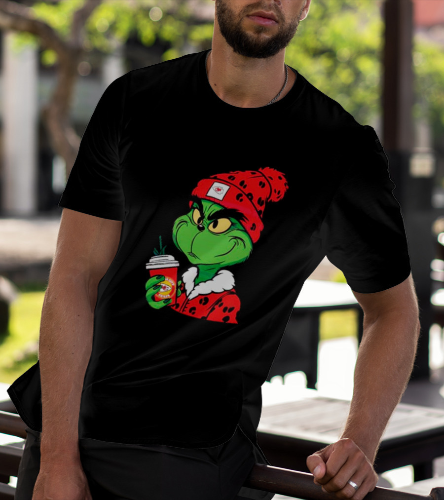Grinch Leopard Kansas City Chiefs Coffee Beanie T-Shirt
