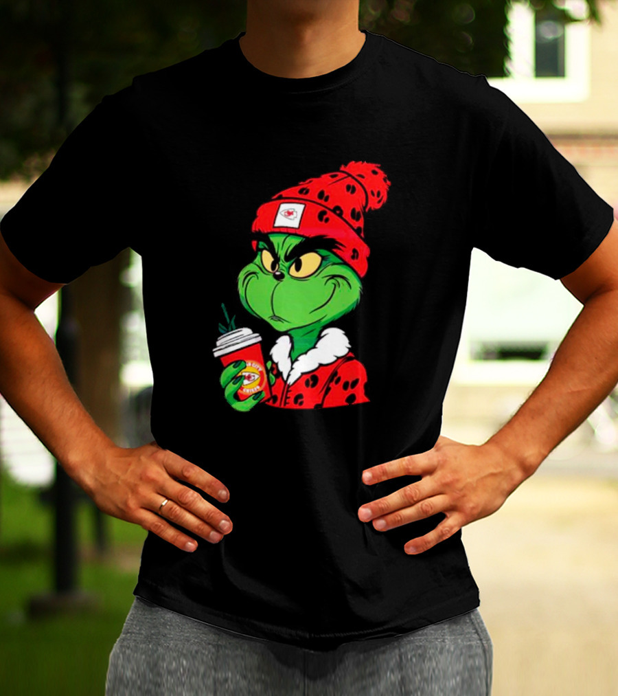 Grinch Leopard Kansas City Chiefs Coffee Beanie T-Shirt