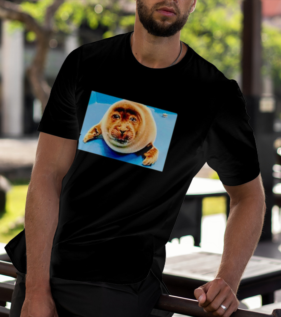 Toba Aquarium Adorable Baby Seal T-Shirt