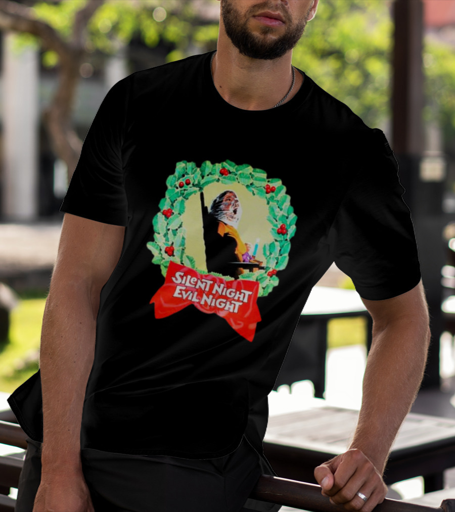 Silent Night Evil Night Christmas Wreath Horror Santa T-Shirt