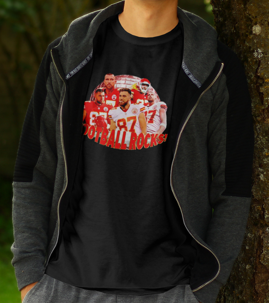 Travis Kelce Football Rocks KC Chiefs 87 T-Shirt