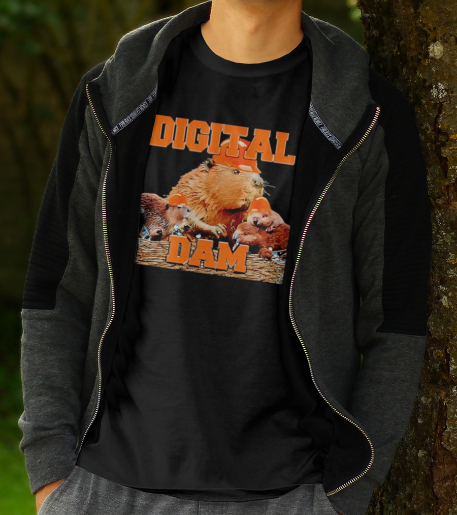 DIGITAL DAM BEAVER WITH HARD HATS T-Shirt