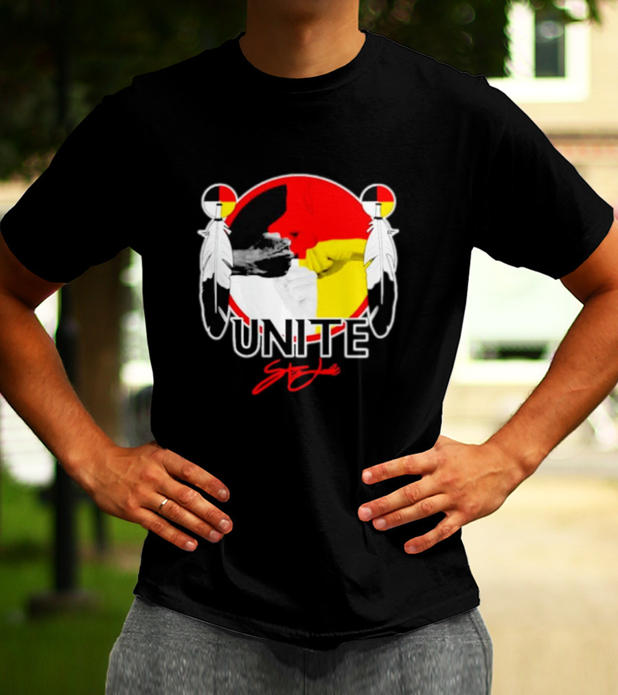 UNITE Style Native American Feathers Colorful Unity T-Shirt