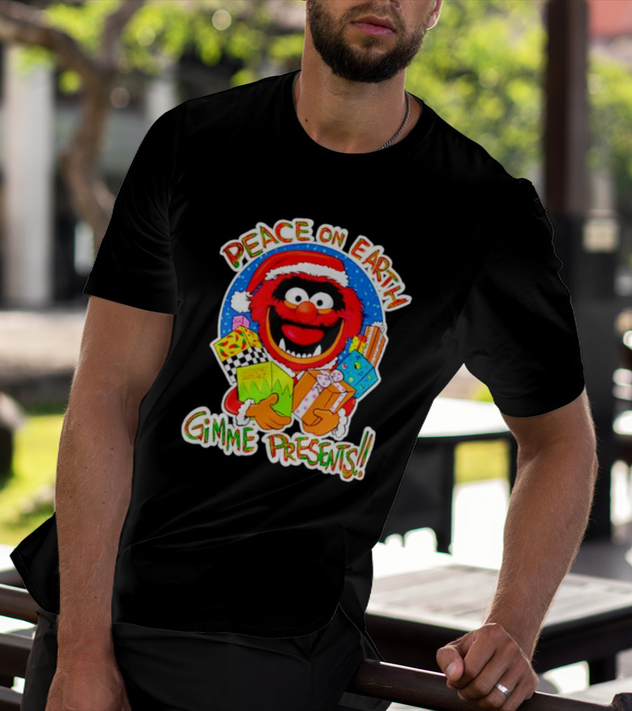 Peace On Earth Gimme Presents Muppets Santa T-Shirt