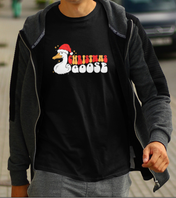 Christmas Goose Santa Hat Funny Holiday Duck T-Shirt