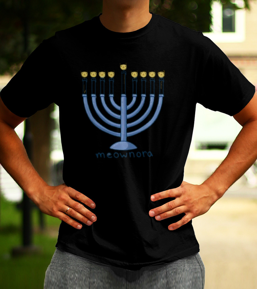 Meownora Cat Menorah Hanukkah Candles T-Shirt