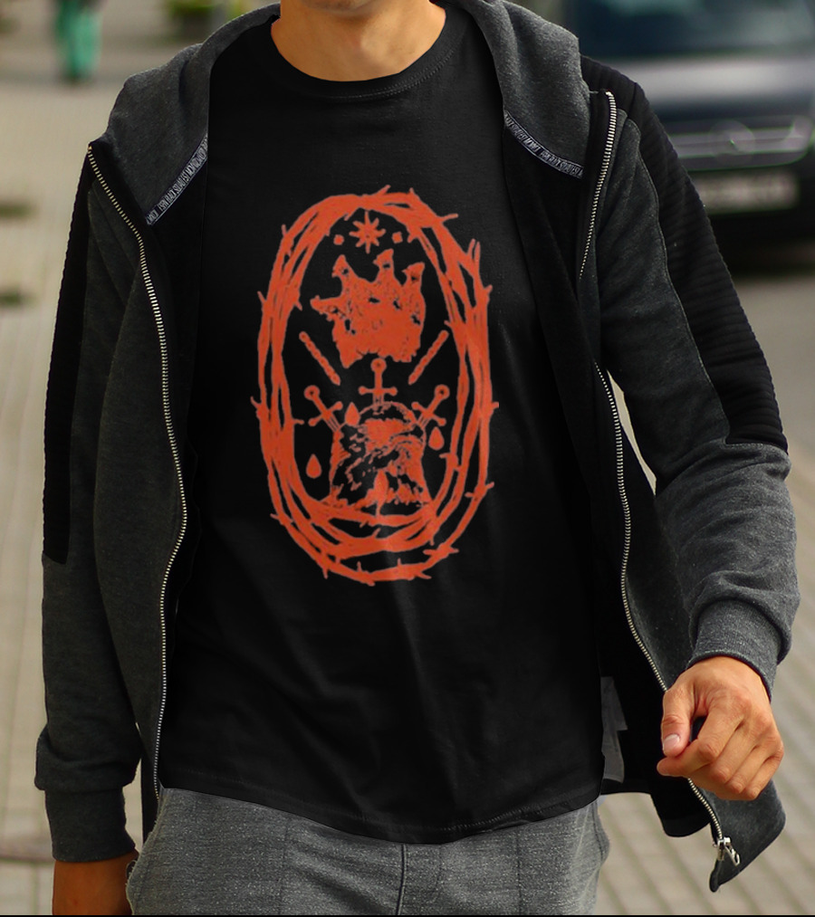 Ideologie Not Your Empire Crown Star Sword Motif T-Shirt