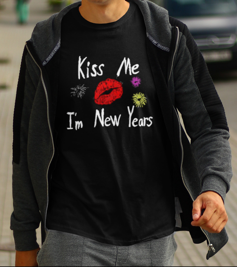 Kiss Me I'm New Years Fireworks And Red Lips T-Shirt