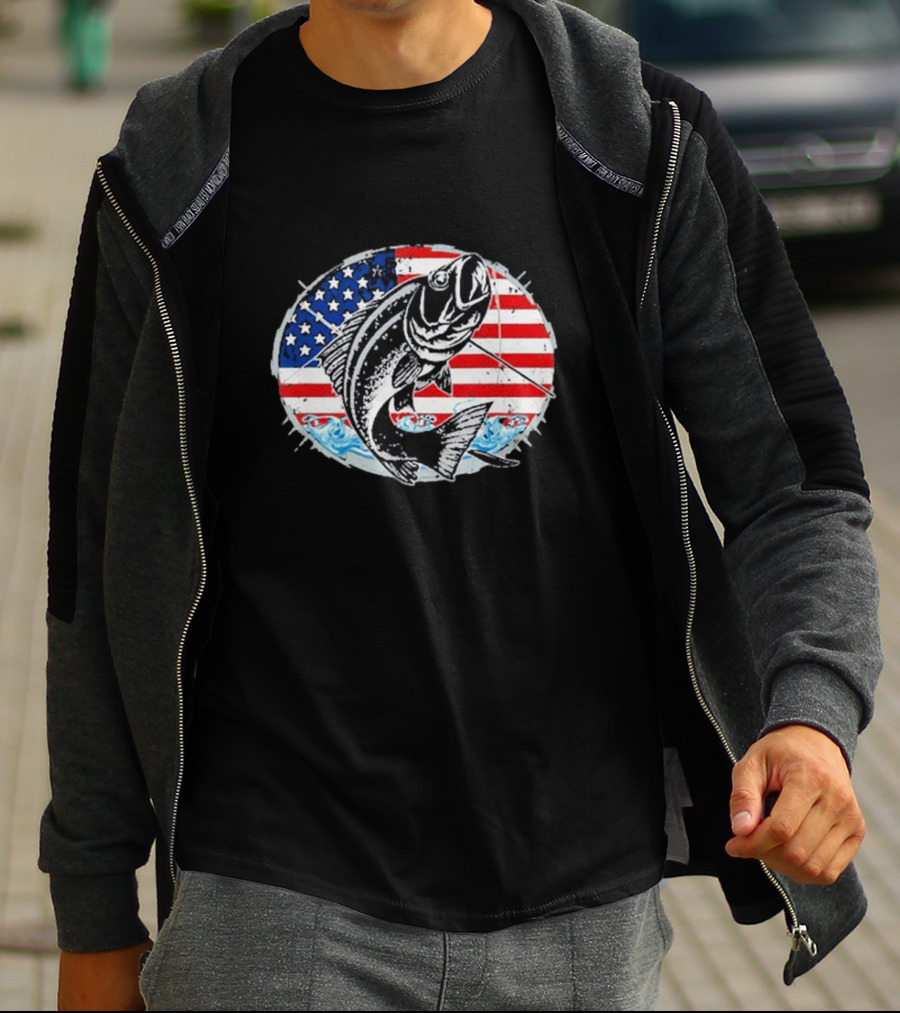 Fishing Lovers American Flag Bass Catch Waves Patriotic T-Shirt