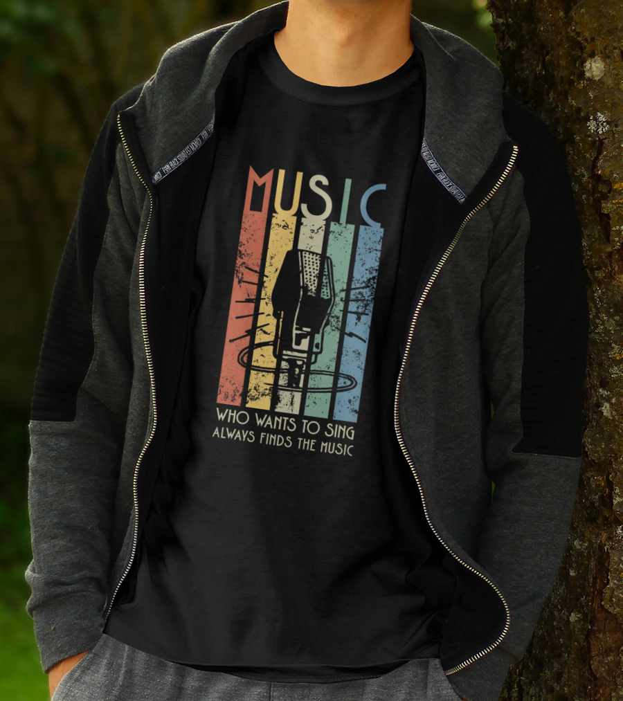MUSIC Retro Stripes Microphone Who Wants To Sing Always Finds The Music T-Shirt