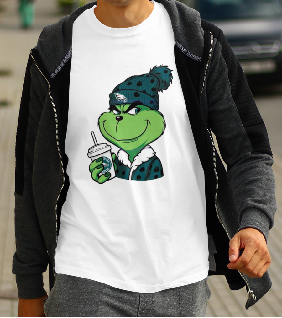 Grinch Holding Cup Wearing Philadelphia Eagles Beanie T-Shirt