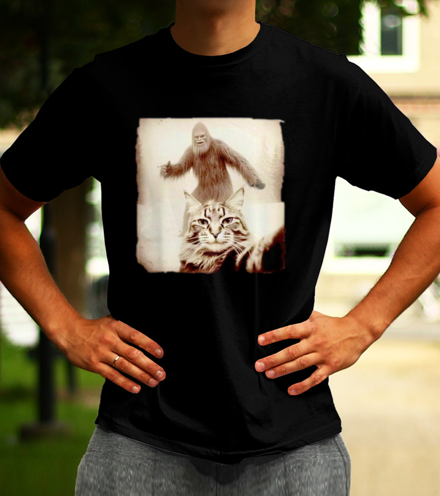 Cat Taking Selfie With Bigfoot In Snowy Forest Scene T-Shirt