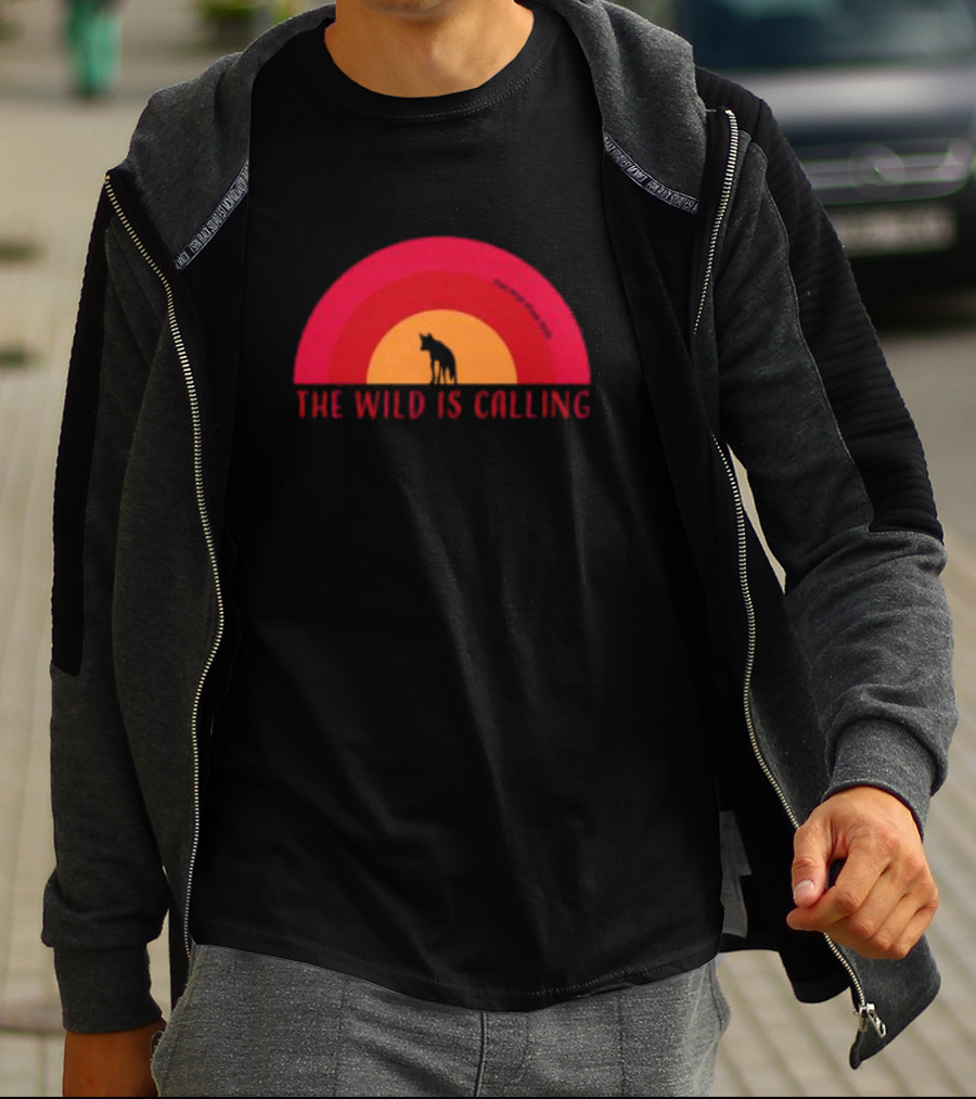 The Wild Is Calling Woft Silhouette Retro Sunset T-Shirt