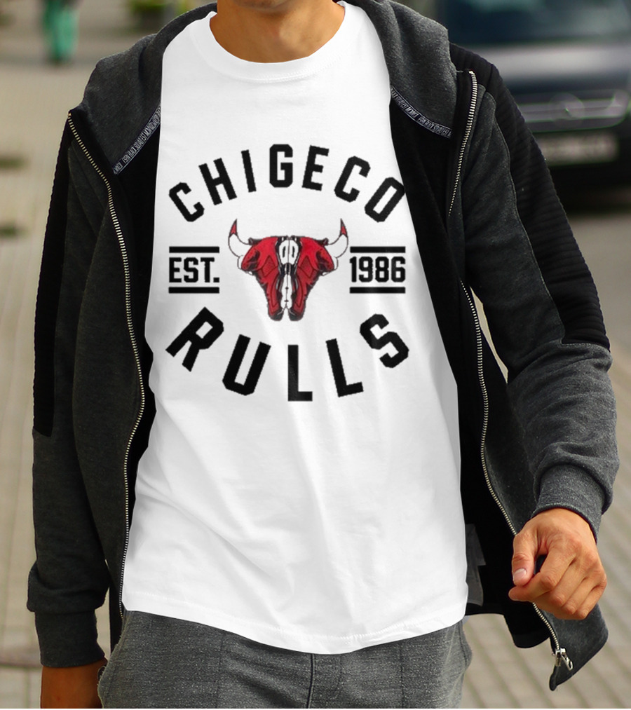 Chigeco Rulls Est 1986 Red Bull Head T-Shirt