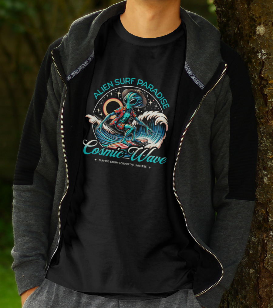 ALIEN SURF PARADISE COSMIC WAVE SURFING SAFARI ACROSS THE UNIVERSE T-Shirt