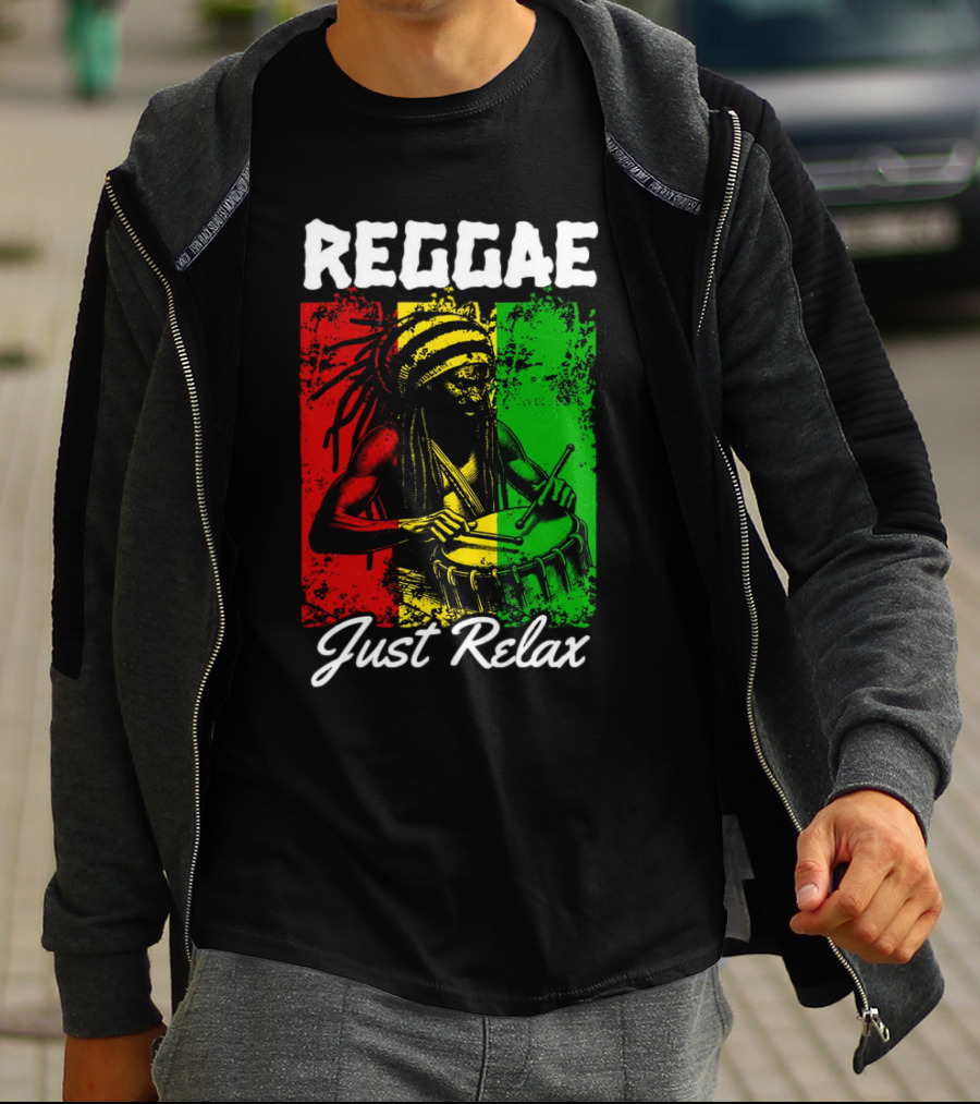 REGGAE Just Relax Rasta Drummer Red Yellow Green T-Shirt