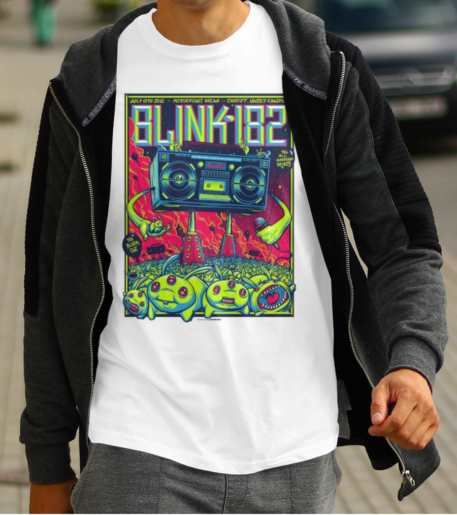 Blink-182 July 10th 2012 Motorpoint Arena Cardiff United Kingdom Boombox Alien Creature T-Shirt