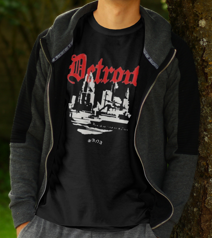 Distressed 3D Detroit Gothic Skyline T-Shirt