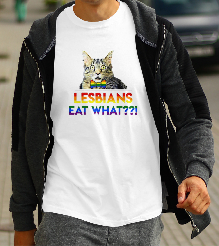 Lesbians Eat What Cat With Rainbow Bow Tie T-Shirt