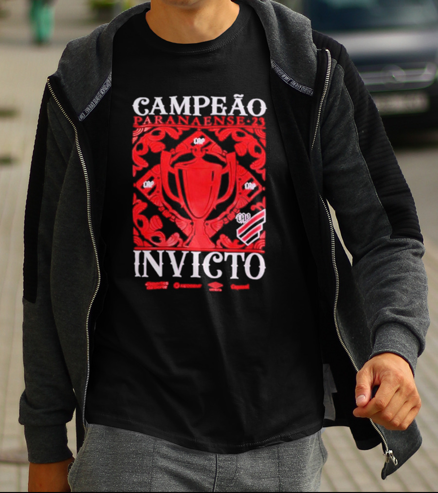 Campeão Paranaense 23 Invicto CAP Trophies And Emblems T-Shirt