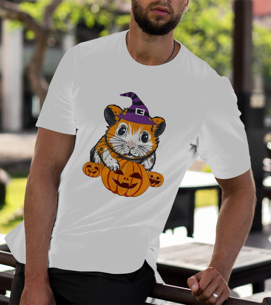 Halloween Guinea Pig With Witch Hat And Pumpkins T-Shirt