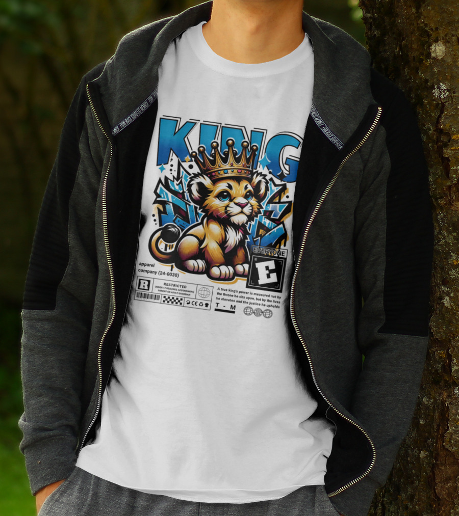 KING Lion Cub Crown Power True Justice Gaming E Motif T-Shirt