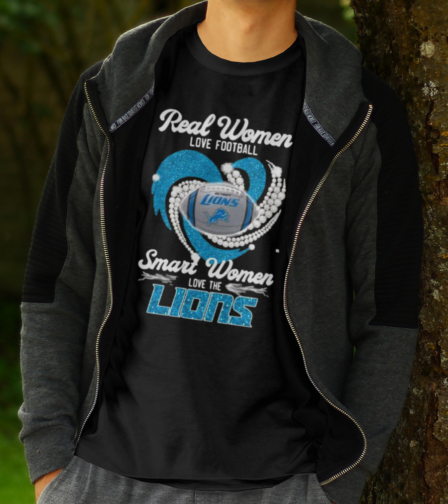 Real Women Love Football Smart Women Love The Detroit Lions Logo Football T-Shirt