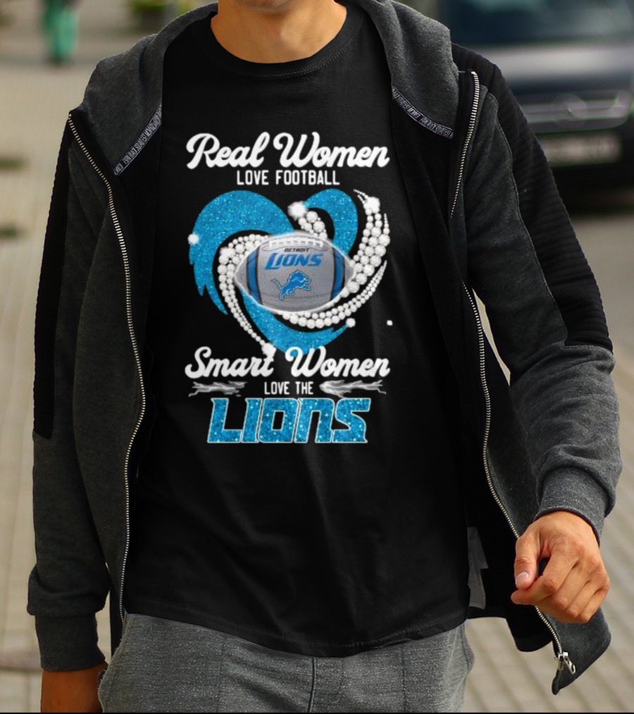 Real Women Love Football Smart Women Love The Detroit Lions Logo Football T-Shirt