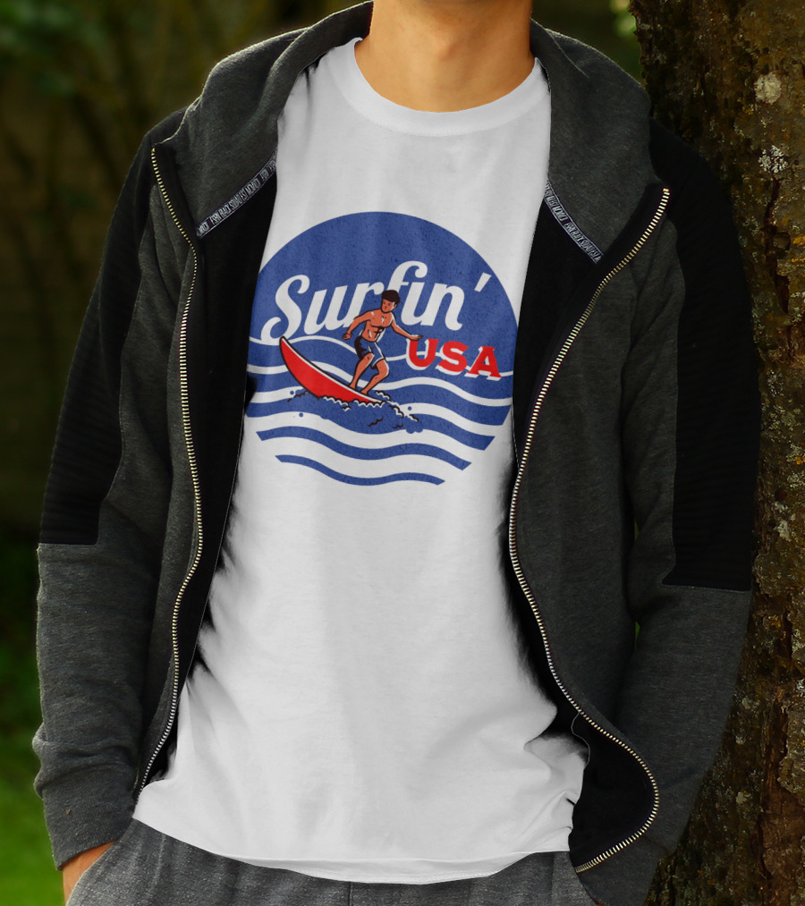 Surfin' USA Surfboard Waves Circle T-Shirt