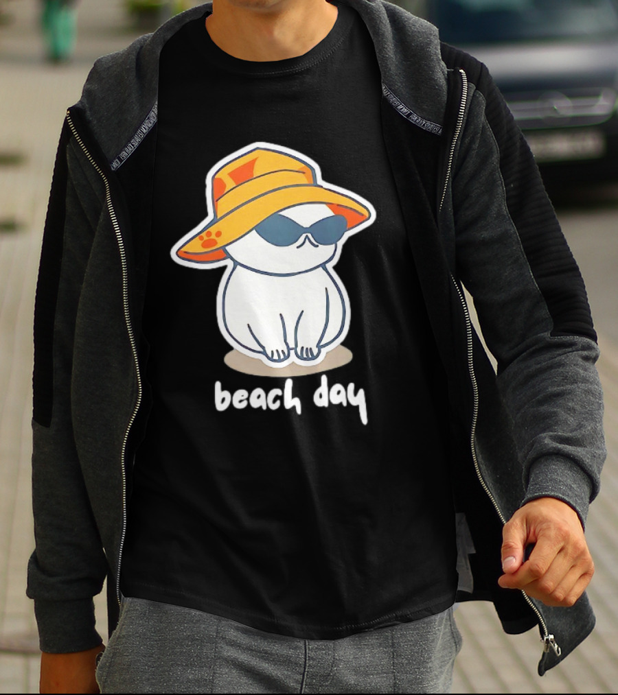 Cat Relaxing In Sunglasses And Hat For A Beach Day T-Shirt