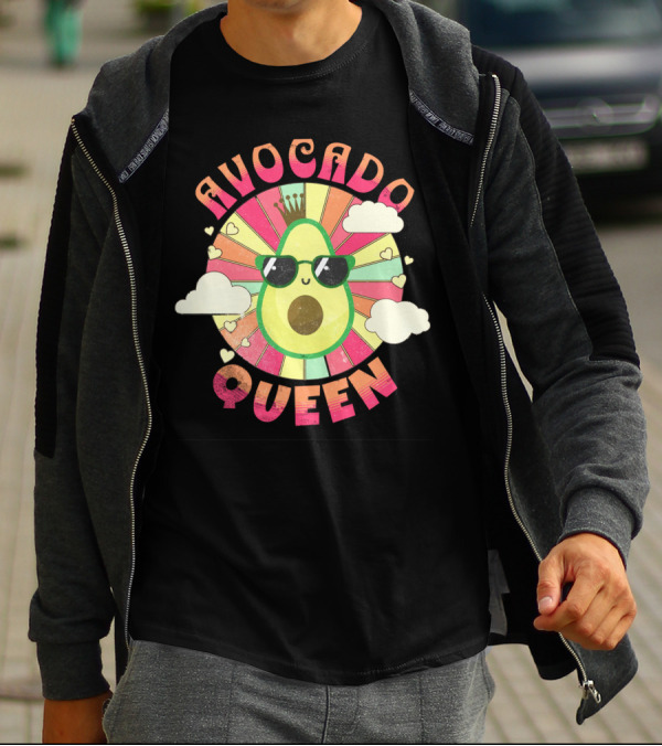 Avocado Queen Kawaii Crown Sunglasses Retro Sunburst Hearts Clouds T-Shirt