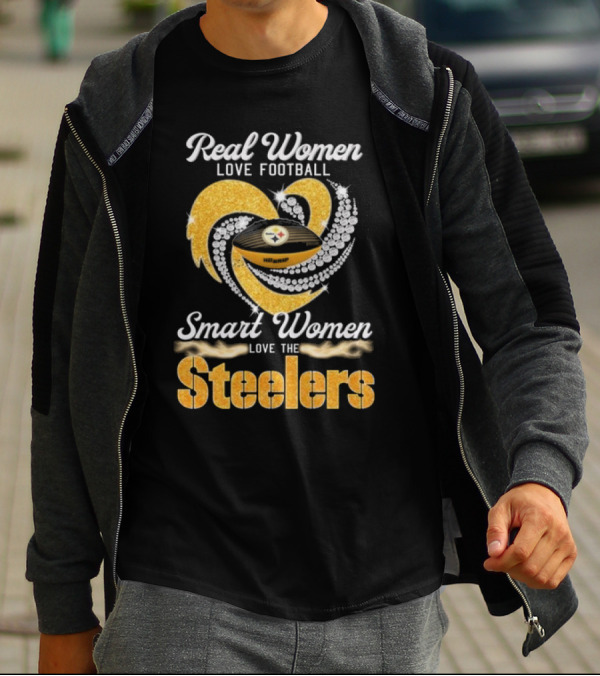 Real Women Love Football Smart Women Love The Steelers Diamond Heart T-Shirt
