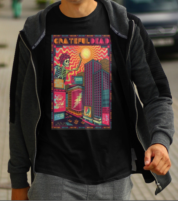 Grateful Dead World’s Most Famous Arena New York City September 15-20 1987 The New Album In The Dark T-Shirt