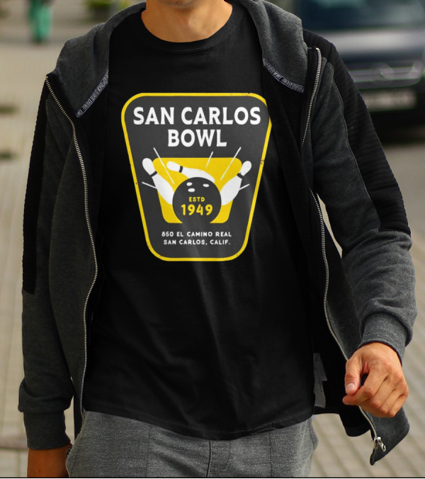 San Carlos Bowl 1949 Vintage Bowling Alley San Carlos Calif 850 El Camino Real T-Shirt