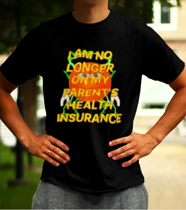 I Am No Longer On My Parent's Health Insurance Emoji Style With Lightning Background T-Shirt