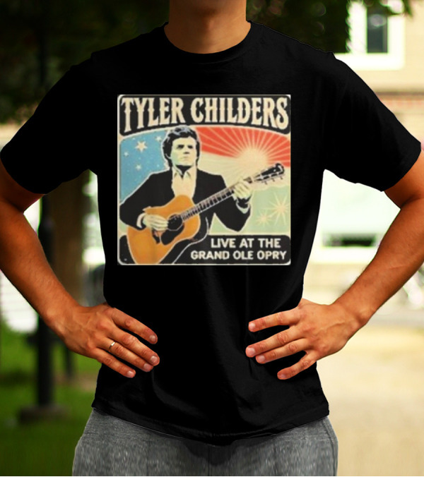 Tyler Childers Live Performance With Guitar At The Grand Ole Opry Iconic Event T-Shirt