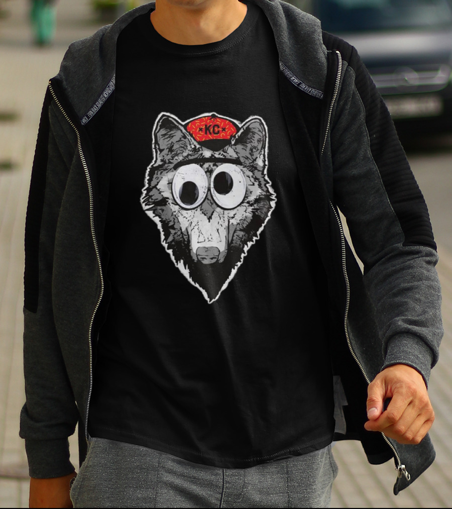 KC Wolf Pack Googly Eyes Icon With Red Cap T-Shirt