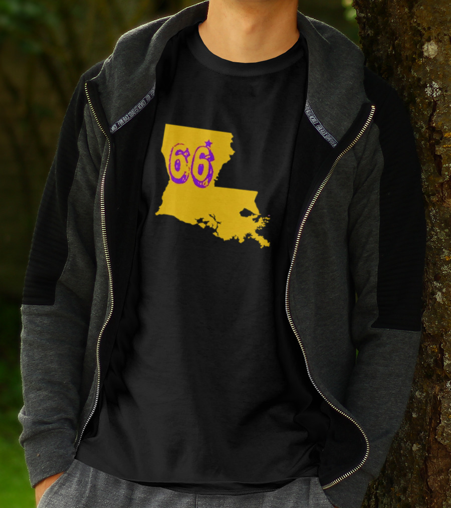 Louisiana State 66 Will Campbell LSU Tigers Map Outline T-Shirt