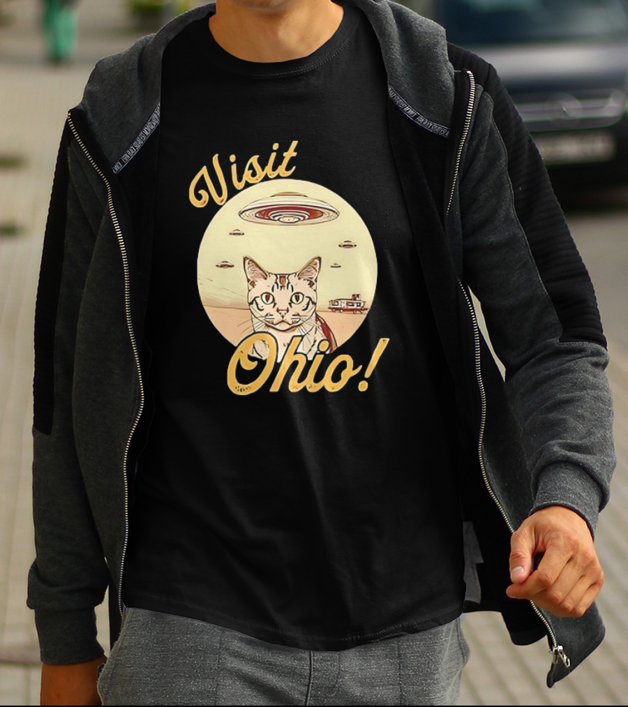 Visit Ohio Cat UFO Alien Spaceship Adventure T-Shirt