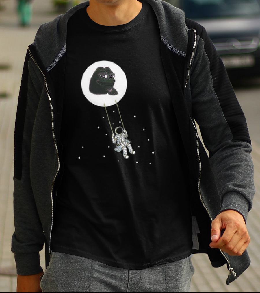 Pepe Crypto Astronaut Swinging On Moon Pepe Coin T-Shirt