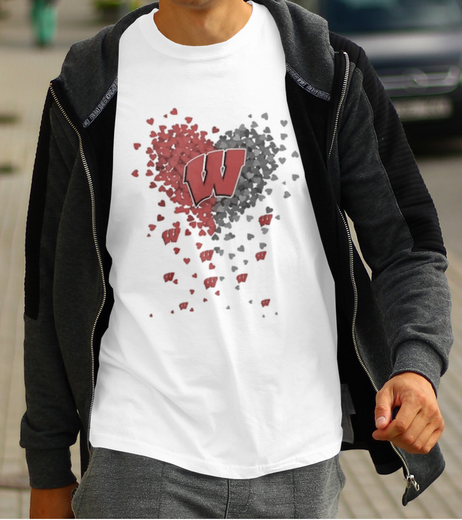 Heart Full Of Wisconsin Badgers Logo With Falling Hearts T-Shirt