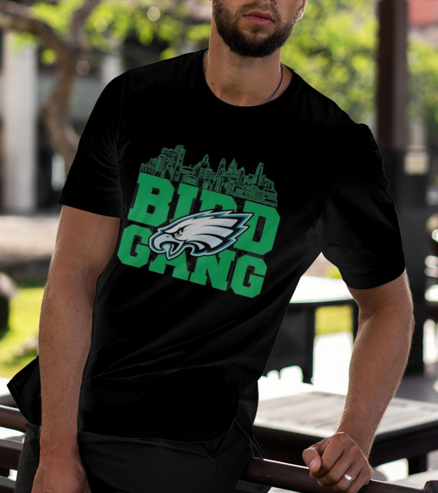 Bird Gang Philadelphia Eagles Bird Head Skyline T-Shirt