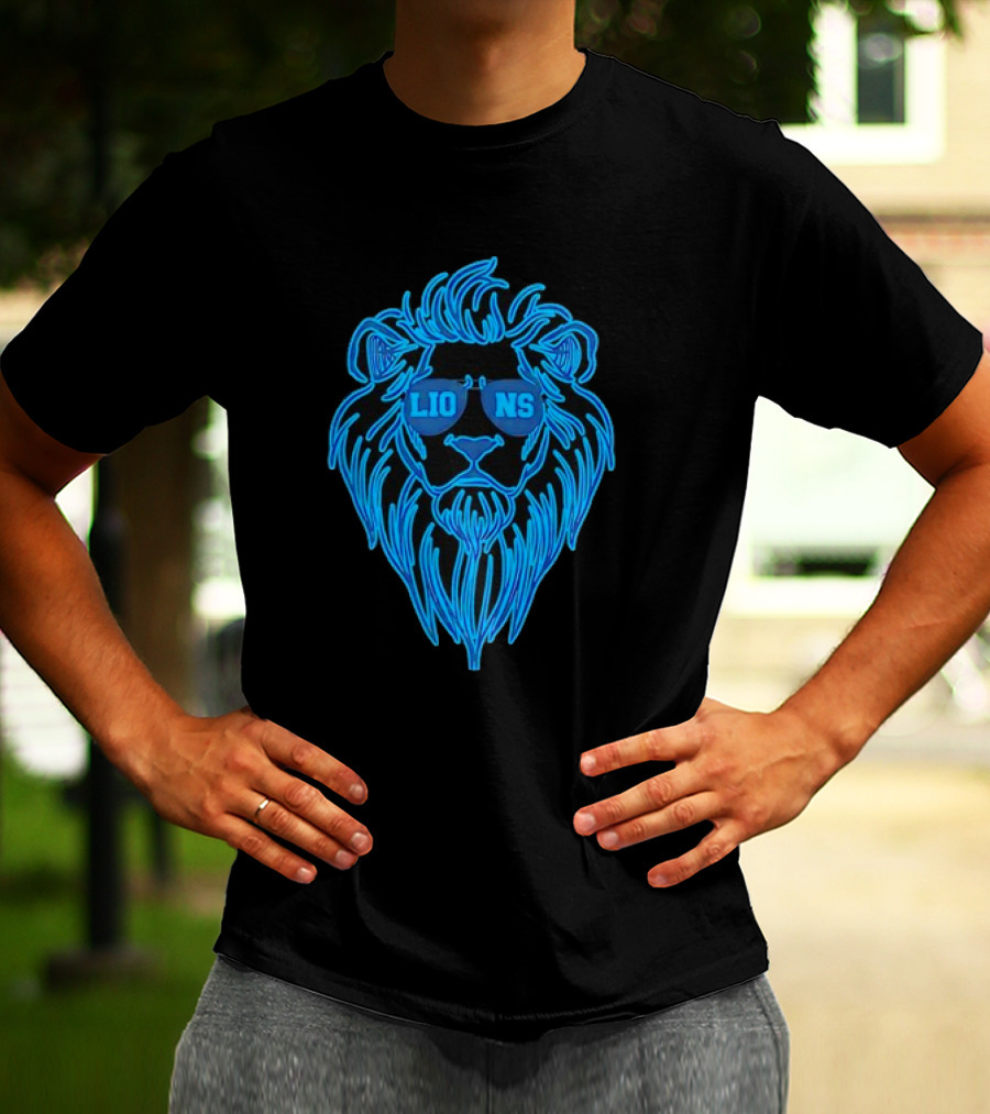 Detroit Lions Football Mascot With Sunglasses T-Shirt