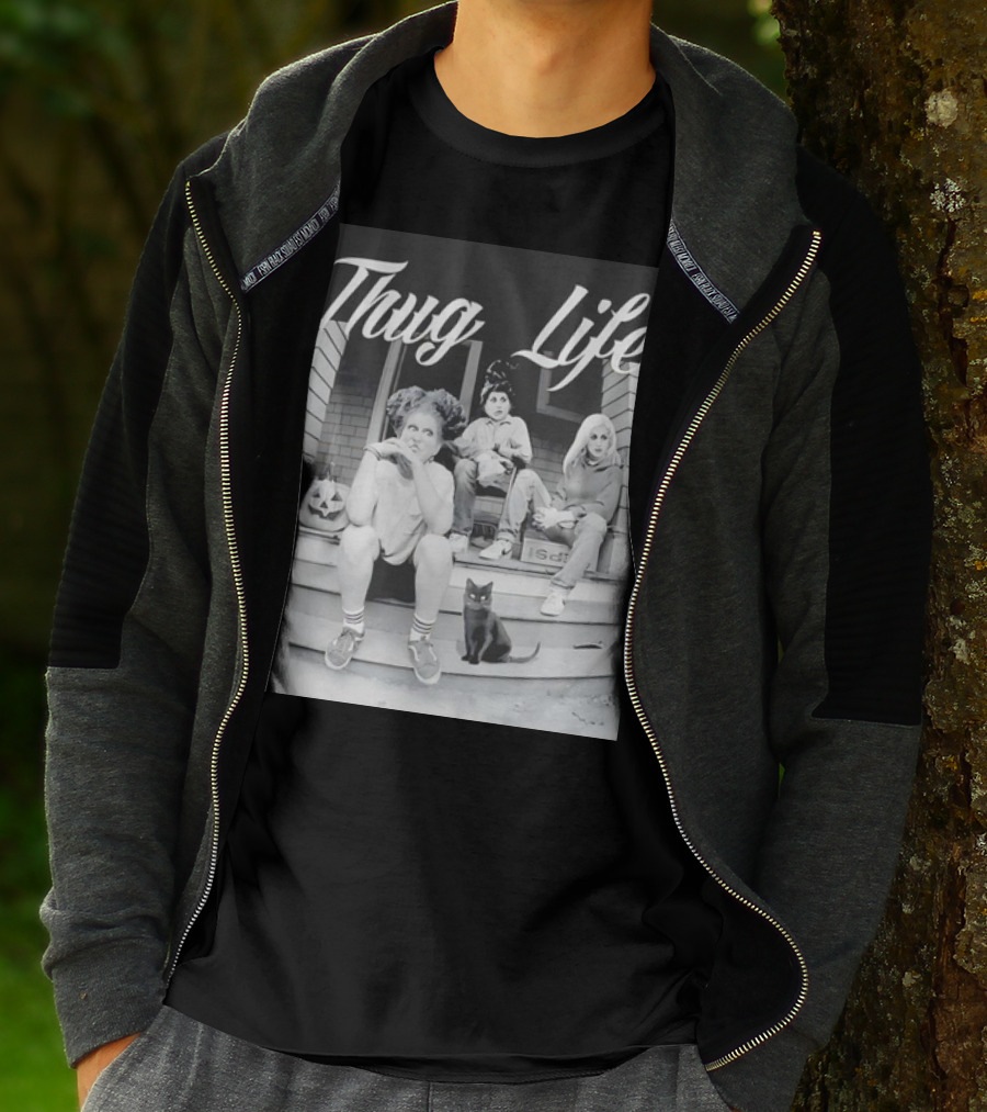 Hocus Pocus Thug Life Witchy Trio With Black Cat And Pumpkin Porch Scene T-Shirt
